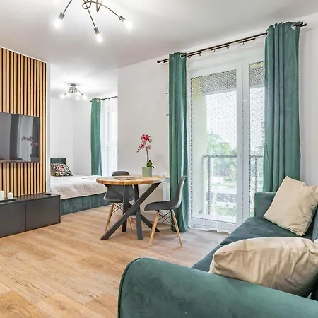 Wrocapartments Westcenter Apartment