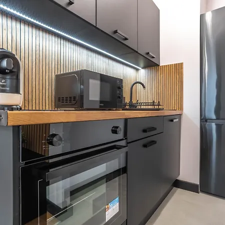 Wrocapartments Westcenter Apartment *