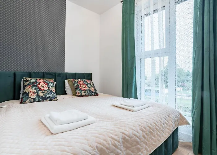 Wrocapartments Westcenter - Parking Free Breslavia