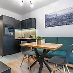 Wrocapartments Westcenter - Parking Free Apartmán Vratislav