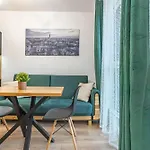 Wrocapartments Westcenter - Parking Free Apartmán Vratislav