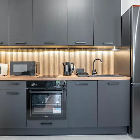 Wrocapartments Westcenter - Parking Free Appartement Wrocław