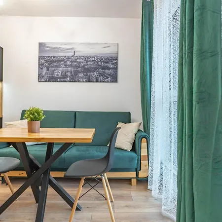 Wrocapartments Westcenter - Parking Free Appartement Wrocław