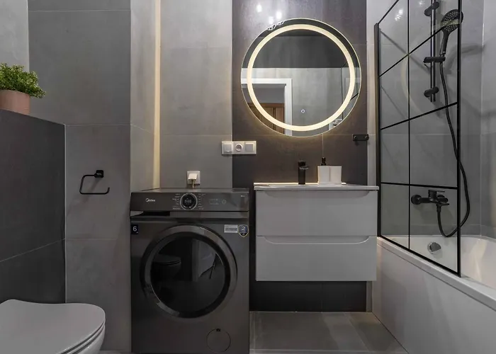 Wrocapartments Westcenter - Parking Free * Breslavia